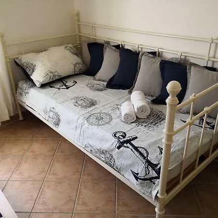 A & A Luxury Apartman *