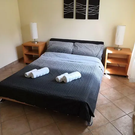 A & A Luxury Apartman