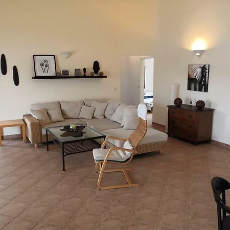 A & A Luxury Apartman