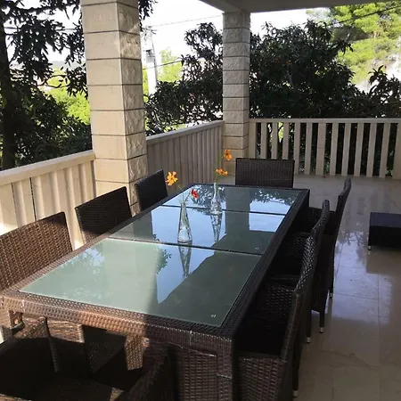 A & A Luxury Apartman Trogir