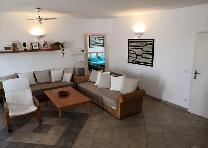 A & A Luxury טרוגיר