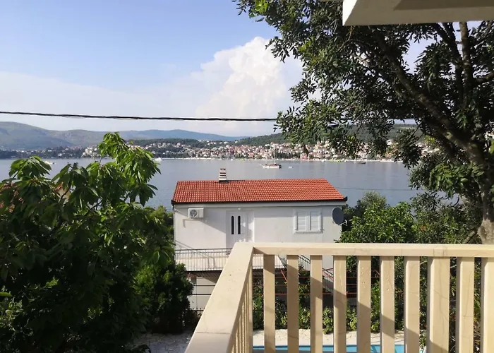 A & A Luxury דירה